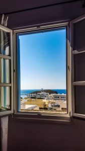 Arrival on Santorini and a Mad Dash to Naxos