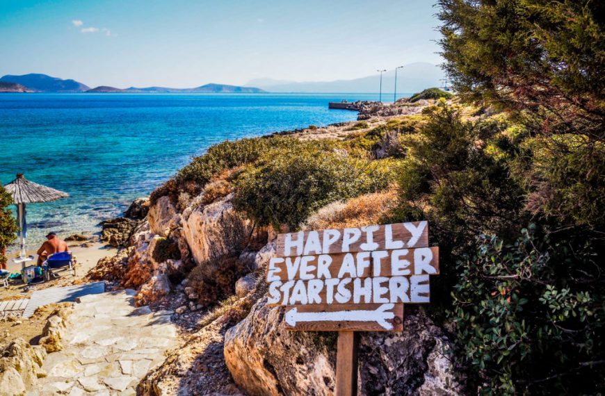 A Lazy Last Day on Chalki – Kania Beach