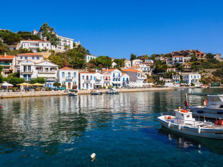 Exploring Ikaria in a Day: Evdilos, Theoktistis, Christos Raches and Armenistis on a Guided Island Tour