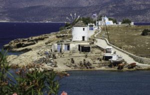Further explorations of Koufonissi and a national referendum.
