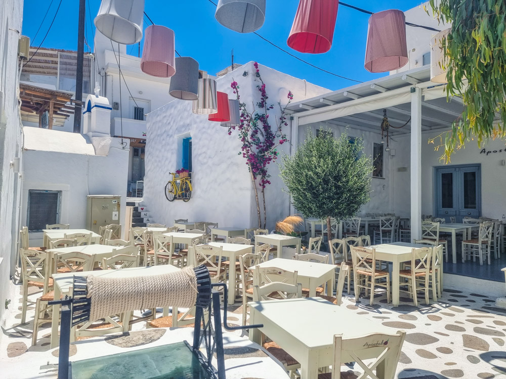 Quite a Lazy Day – Grotta Beach and Agia Anna