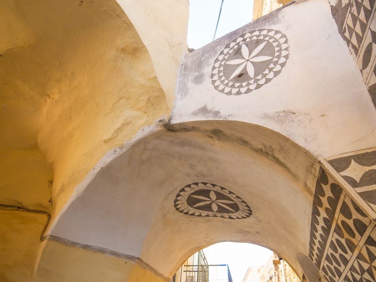 Leaving Pyrgi – Chios Town and a trip to Anavatos