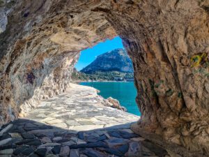 Re-Discovering Nafplio and a Coastal Walk to Arvanitia Beach