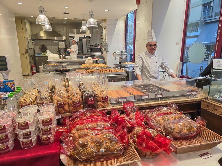 In Search of Trigona and Another Trip to the Hossy!