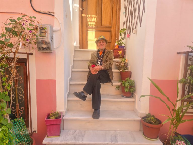 Mr Dimitrios, Agiasos