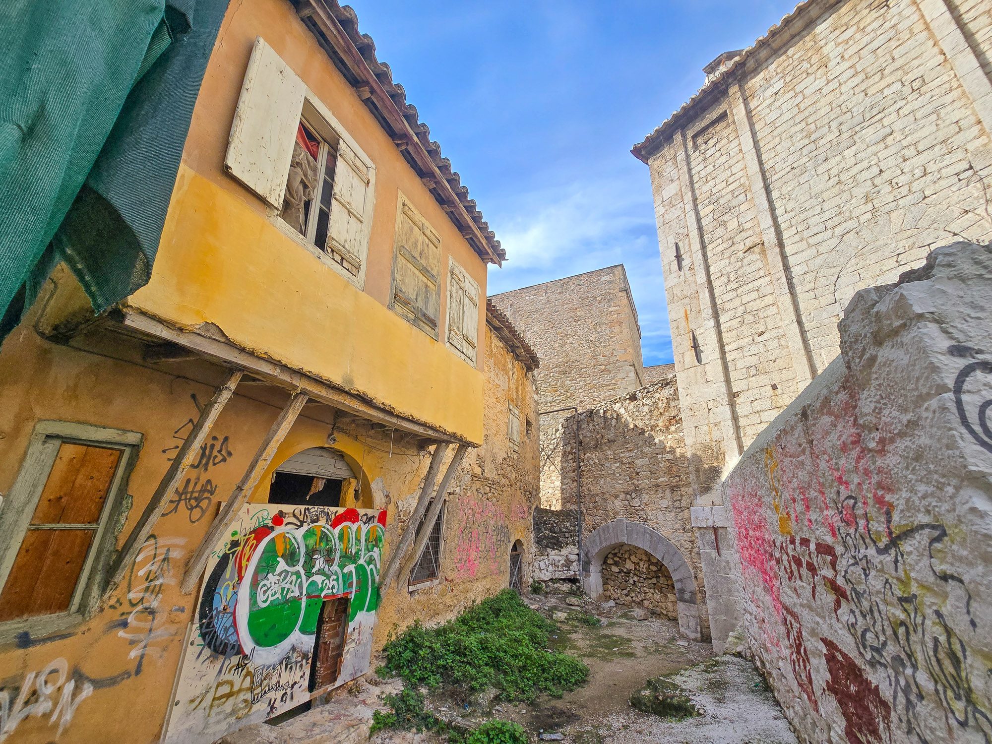 Old Balkan Ottoman architecture at the back of the Vouleftikon or Old Agha Pasha Mosque