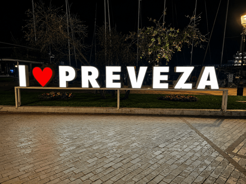 Preveza: Balconies, Tavernas and a Lunch Worth Remembering