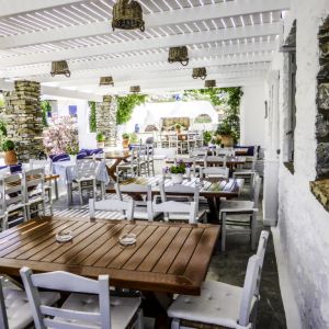 Schinoussa 2015 - Taverna O Nikolas