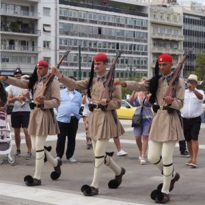 Evzones, Syntagma Square