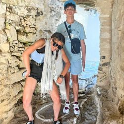Island Hopping 2022