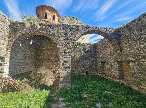 Estia - Hearth - Kitchen