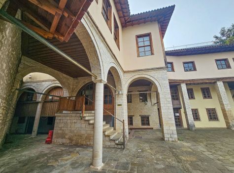 Ioannina architecture