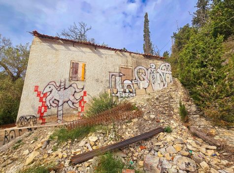 Around Lakka
