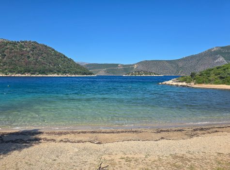 Loutsa Beach
