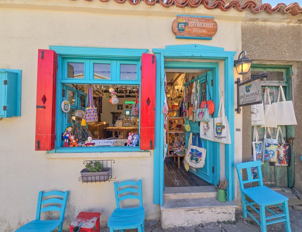 Eski Bademli Dükkanı Eski Bademli Dükkanı, Concept craft store on Gokceada