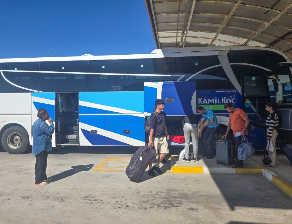 Kamil Koc coach from Canakkale to Ayvilak