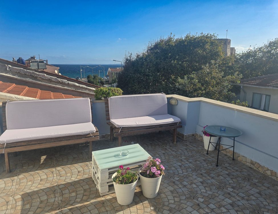 Roor terrace Alicante Hotel View from the roof terrace of the Alicante Hotel, Bozcaada