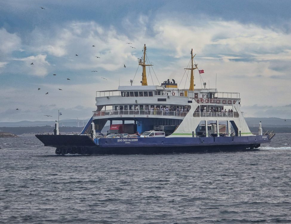 Ferry Sehid Omer Halisdemir Ferry Sehid Omer Halisdemir Geyikli to Bozcaada