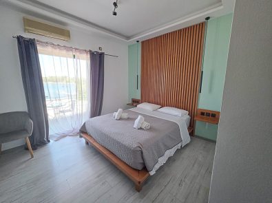 Island Apartments Tourlida